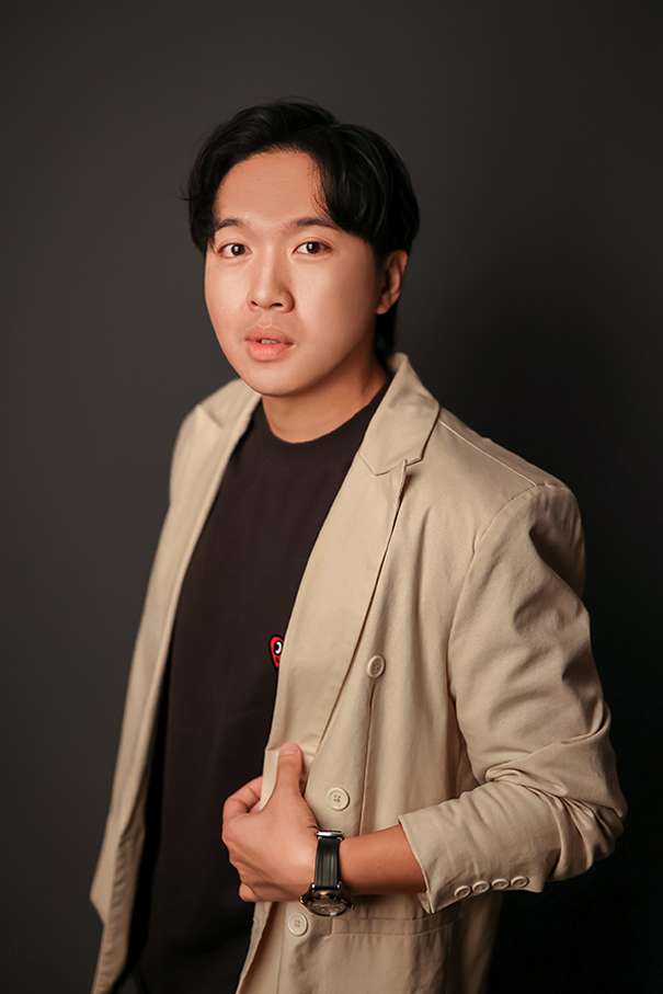 Ar Jonathan Hilary-new